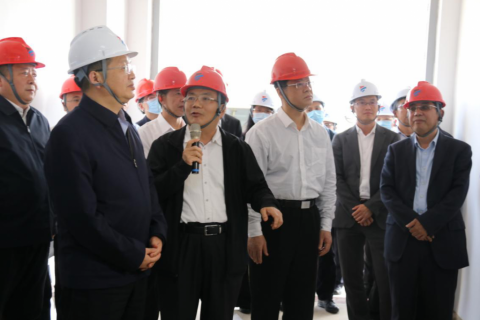 國家能源局局長章建華到晉江儲能電站調研