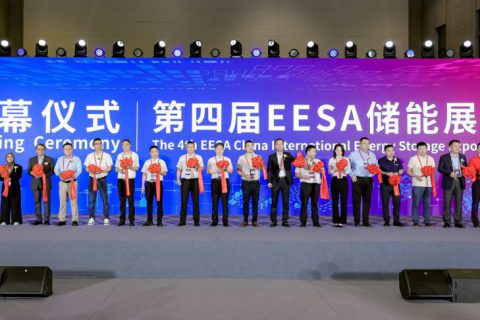 索英電氣亮相2025 EESA儲能展，斬獲雙料大獎引領行業新風尚